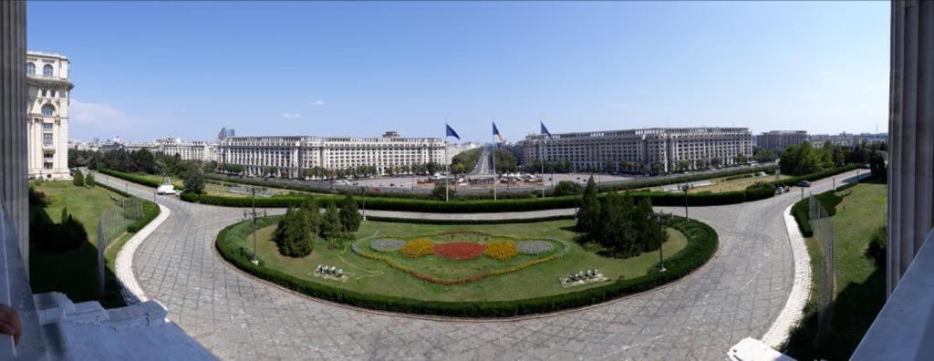 Central Appartment - Heart Of Bucharest - Sector 1 - New Renovated - Open Space Kültér fotó